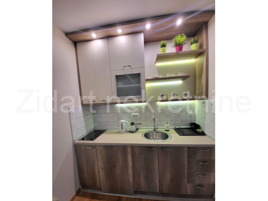 Квартира, 441 м², 110 000$ — FAKTOR